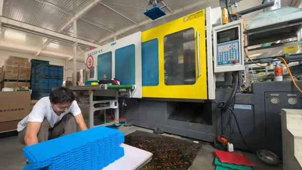 Workshop Scene